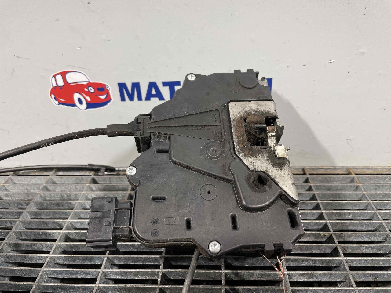 INCUIETOARE USA FATA STANGA OPEL CORSA D - - (2006 2011)