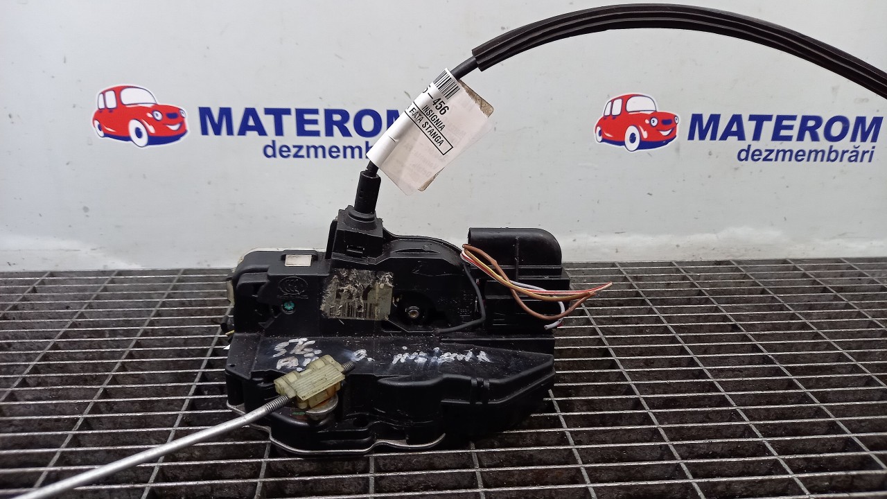 INCUIETOARE USA FATA STANGA OPEL INSIGNIA INSIGNIA - - (2008 2013)