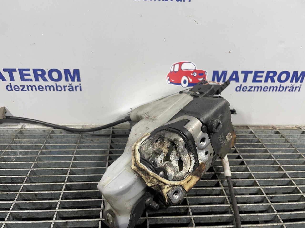 INCUIETOARE USA FATA STANGA PEUGEOT 508 508 - - (2010 2014)