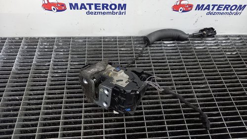 INCUIETOARE USA FATA STANGA RENAULT MEGANE MEGANE - - (2012 2016)