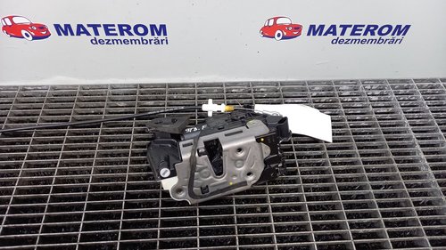 INCUIETOARE USA FATA STANGA SKODA SUPERB - - (2015 2020)