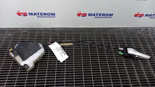 INCUIETOARE USA FATA STANGA TOYOTA RAV4 RAV4 - - (2012 2018)