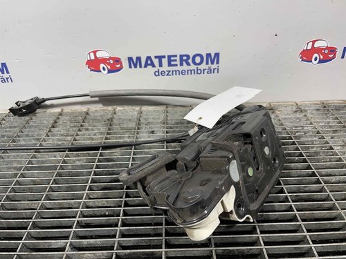 INCUIETOARE USA FATA STANGA VW POLO POLO - - (2009 2014)