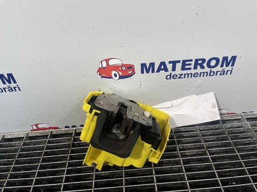 INCUIETOARE USA LATERALA FIAT QUBO - - (2008 2016)