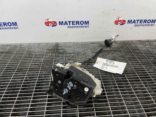 INCUIETOARE USA SPATE DREAPTA AUDI A4 A4 - - (2007 2011)