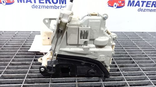 INCUIETOARE USA SPATE DREAPTA AUDI A5 A5 - - (2011 2016)