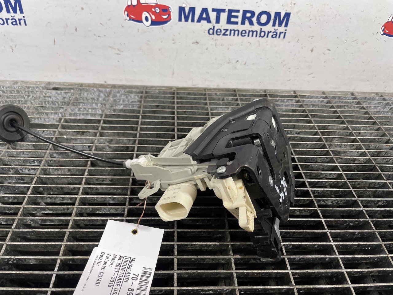 INCUIETOARE USA SPATE DREAPTA AUDI A6 - - (2011 2015)