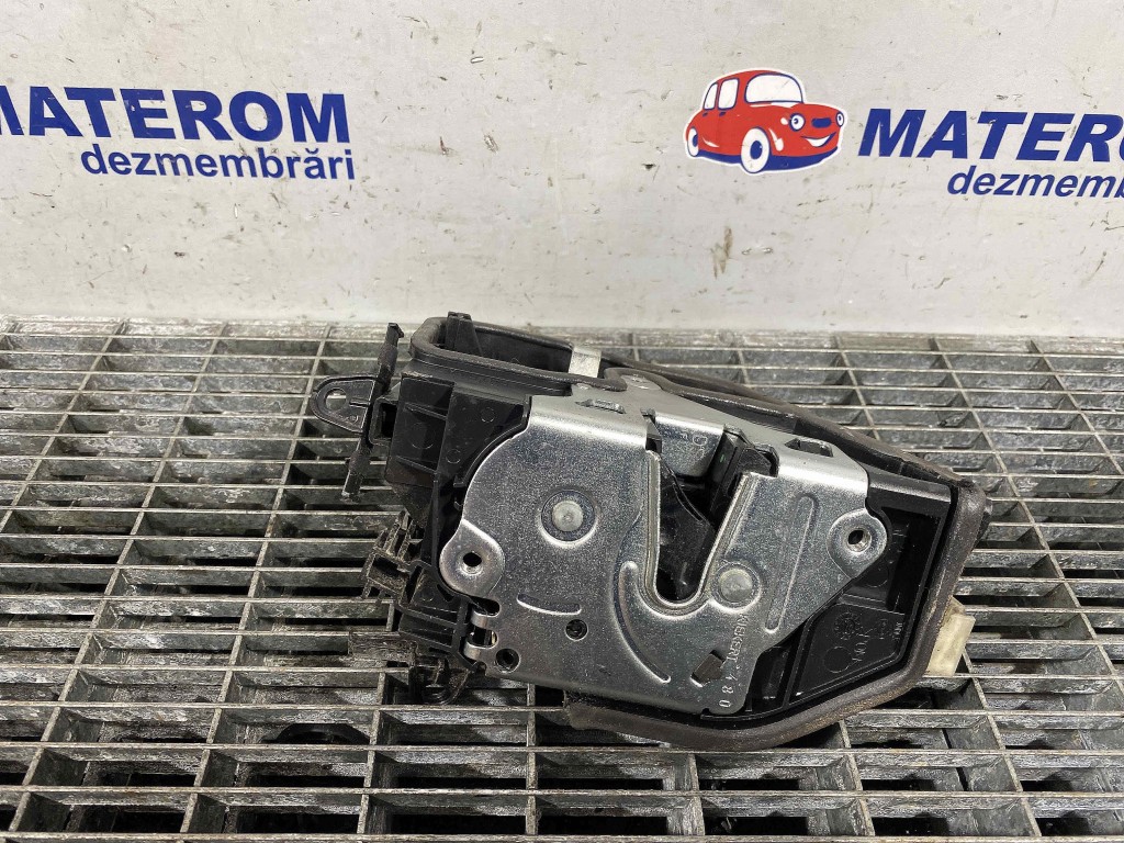 INCUIETOARE USA SPATE DREAPTA BMW SERIA 3 E 90 - - (2007 2012)