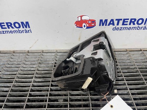 INCUIETOARE USA SPATE DREAPTA BMW SERIA 3 F 31 SERIA 3 F 31 - - (2011 2015)