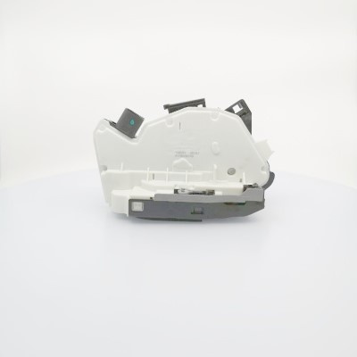 Incuietoare usa spate dreapta (BSP24825 BUG) VW