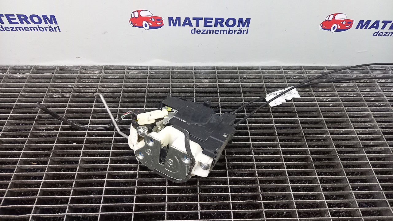 INCUIETOARE USA SPATE DREAPTA CITROEN C-CROSSER - - (2007 2012)