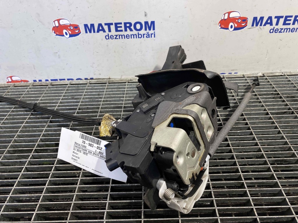 INCUIETOARE USA SPATE DREAPTA FORD C-MAX - - (2010 2015)