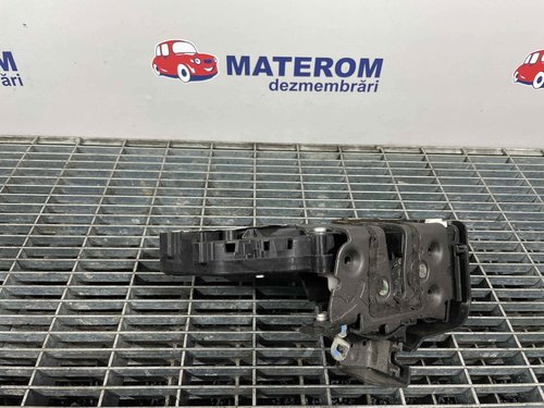 INCUIETOARE USA SPATE DREAPTA FORD C-MAX C-MAX - - (2007 2010)
