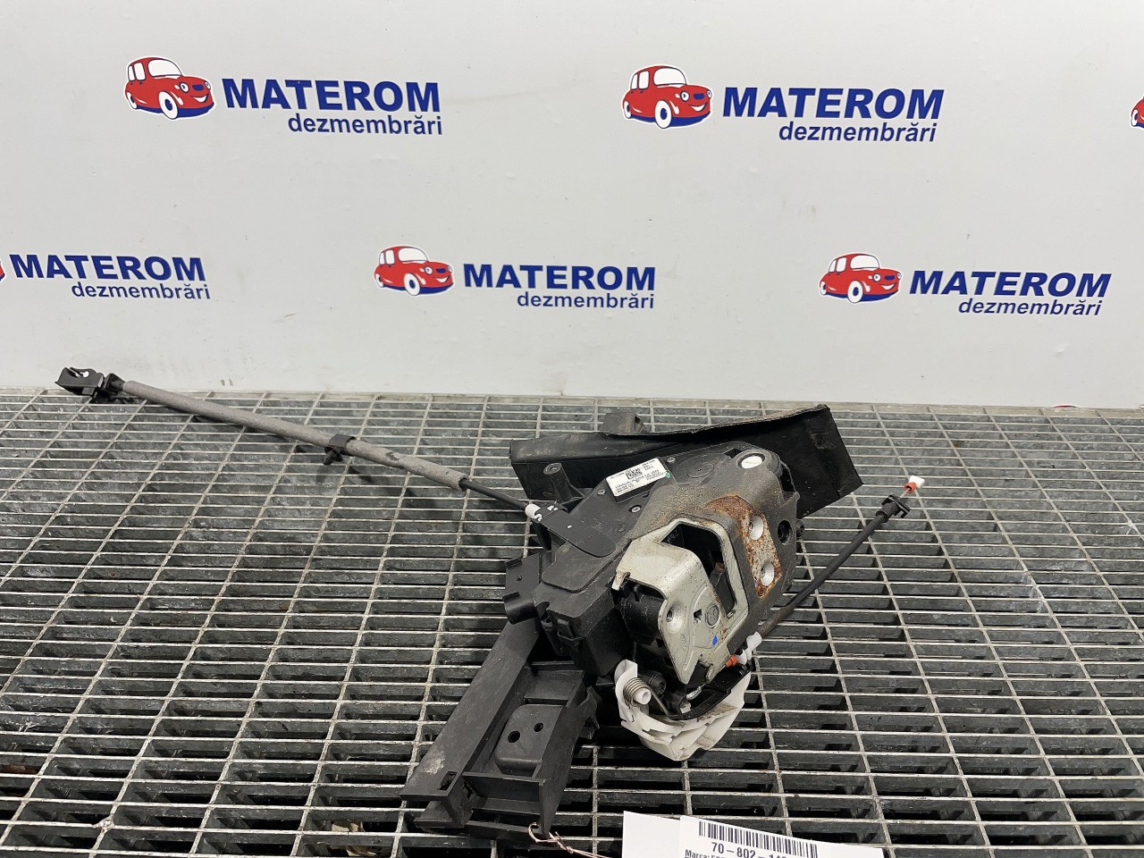 INCUIETOARE USA SPATE DREAPTA FORD FOCUS FOCUS - - (2011 2014)