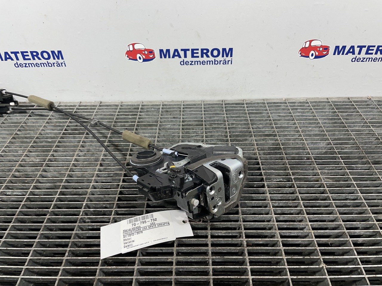 INCUIETOARE USA SPATE DREAPTA HONDA CRV CRV - - (2012 2016)
