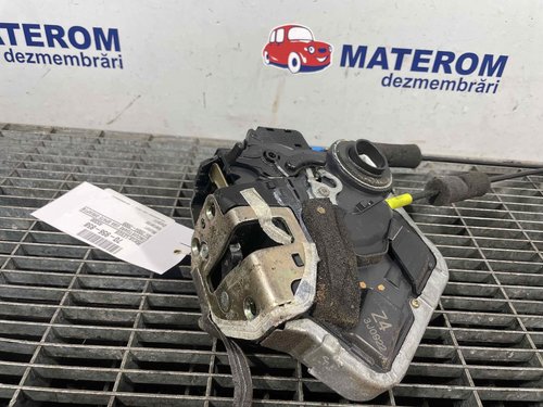INCUIETOARE USA SPATE DREAPTA LEXUS RX - - (2004 2009)