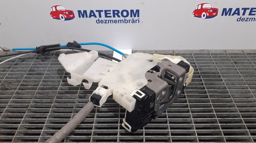 INCUIETOARE USA SPATE DREAPTA MERCEDES E-CLASS - - (2009 2013)