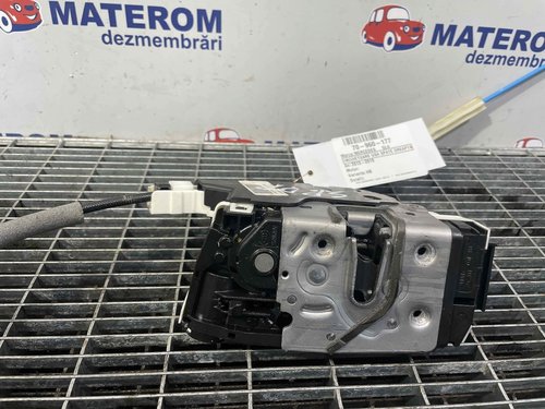 INCUIETOARE USA SPATE DREAPTA MERCEDES GLA GLA - - (2013 2019)