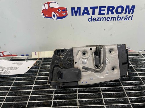 INCUIETOARE USA SPATE DREAPTA MERCEDES SPRINTER SPRINTER - - (2014 2019)