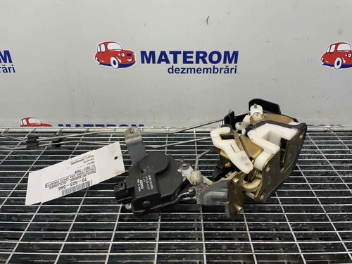 INCUIETOARE USA SPATE DREAPTA MITSUBISHI OUTLANDER OUTLANDER - - (2001 2006)