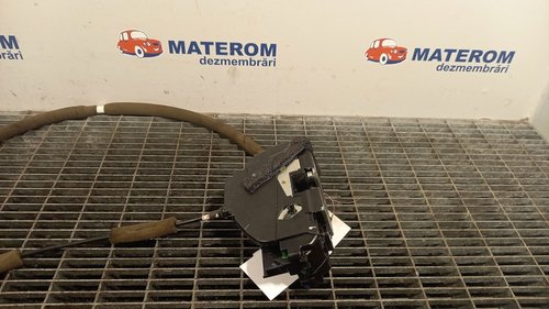 INCUIETOARE USA SPATE DREAPTA NISSAN NOTE - - (2013 2019)