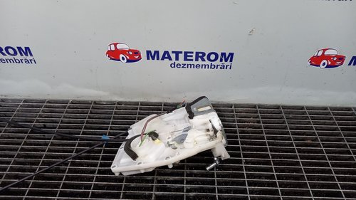 INCUIETOARE USA SPATE DREAPTA OPEL AGILA - - (2008 2010)