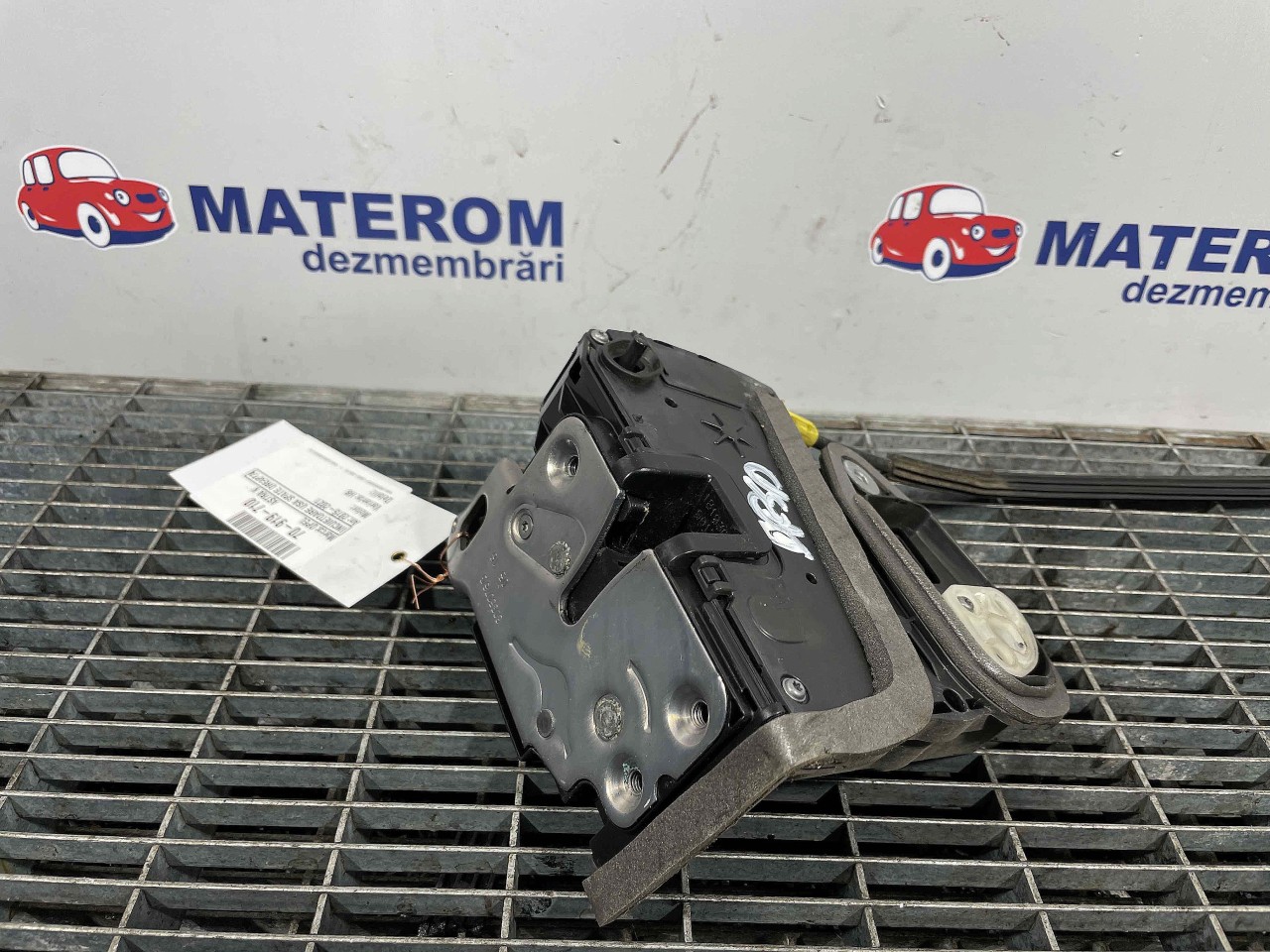 INCUIETOARE USA SPATE DREAPTA OPEL ASTRA K ASTRA K - - (2015 2021)