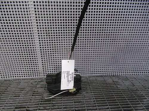 INCUIETOARE USA SPATE DREAPTA OPEL INSIGNIA - - (2008 2013)