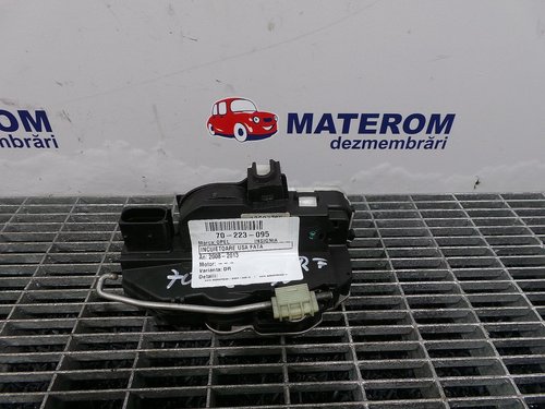 INCUIETOARE USA SPATE DREAPTA OPEL INSIGNIA - - (2008 2013)