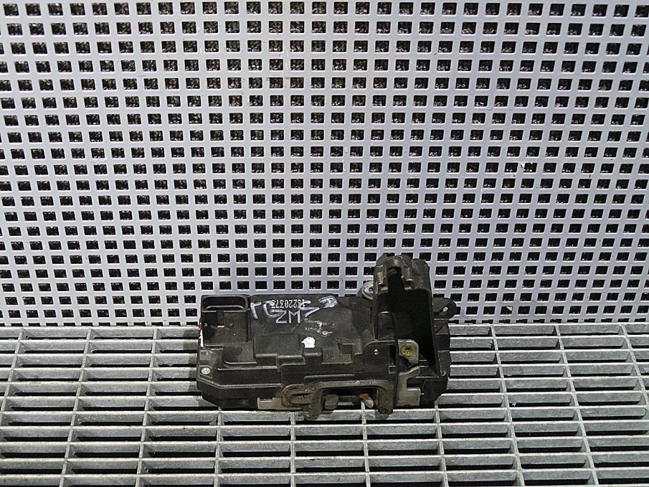 INCUIETOARE USA SPATE DREAPTA OPEL MERIVA MERIVA - - (2006 2010)