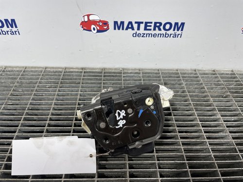 INCUIETOARE USA SPATE DREAPTA SEAT EXEO - - (2008 2013)