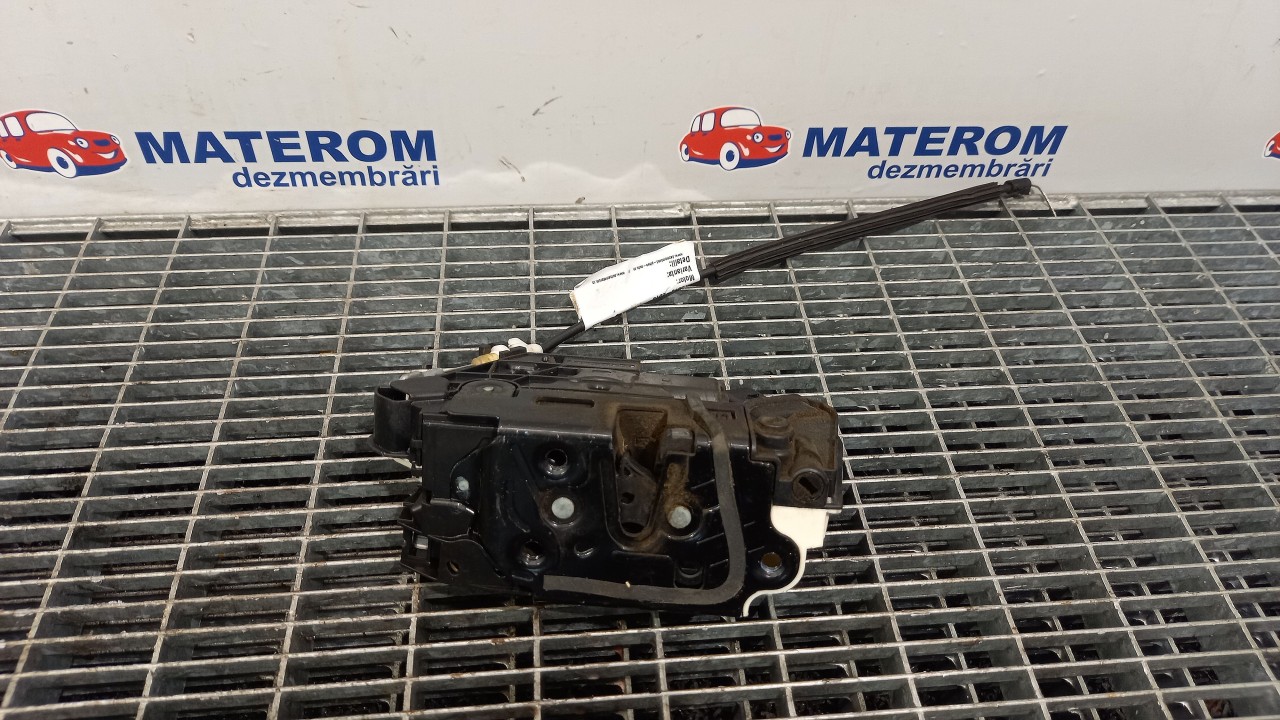 INCUIETOARE USA SPATE DREAPTA SKODA FABIA FABIA - - (2010 2013)