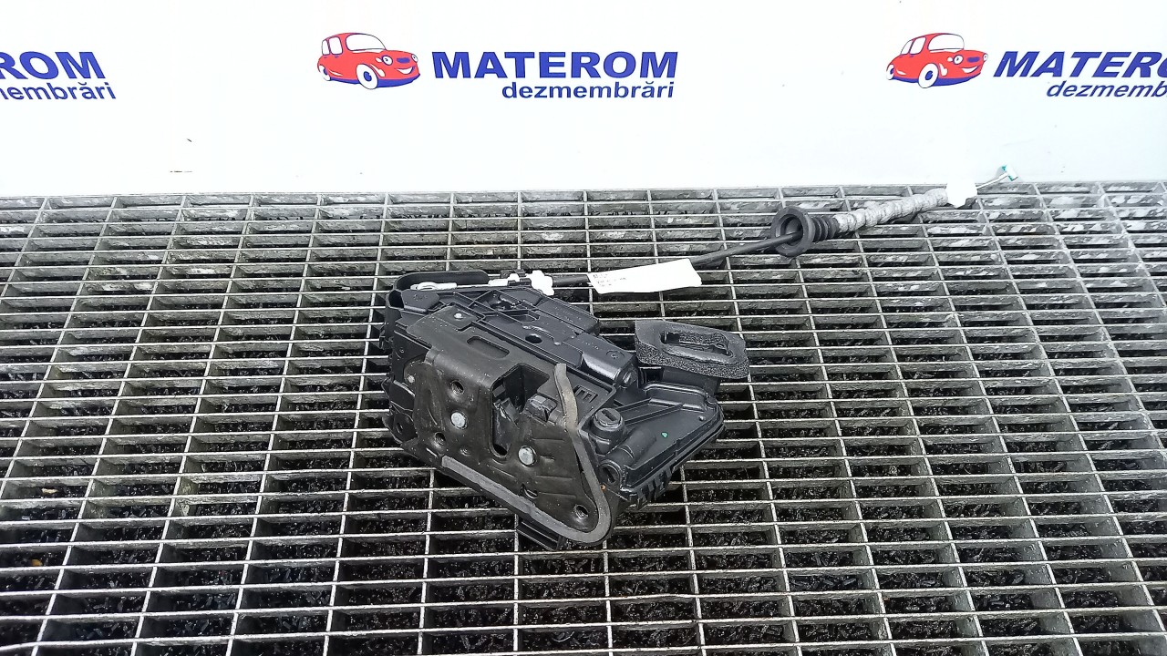 INCUIETOARE USA SPATE DREAPTA SKODA FABIA FABIA - - (2014 2020)