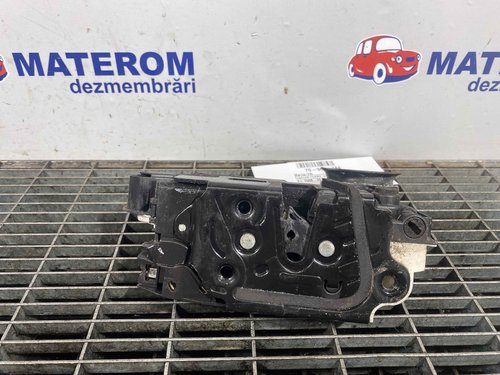 INCUIETOARE USA SPATE DREAPTA VW GOLF VI GOLF VI - - (2008 2012)