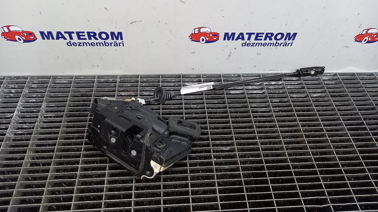 INCUIETOARE USA SPATE DREAPTA VW JETTA IV - - (2010 2019)