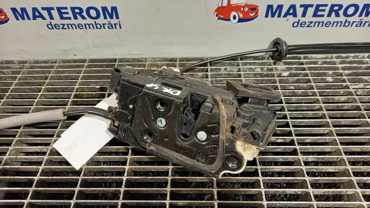 INCUIETOARE USA SPATE DREAPTA VW JETTA IV JETTA IV - - (2010 2019)