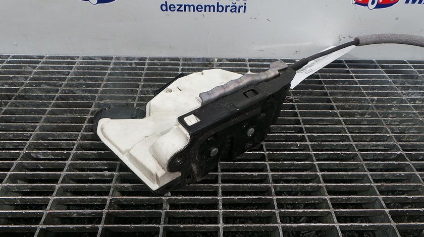 INCUIETOARE USA SPATE DREAPTA VW POLO POLO - (2009 2014)