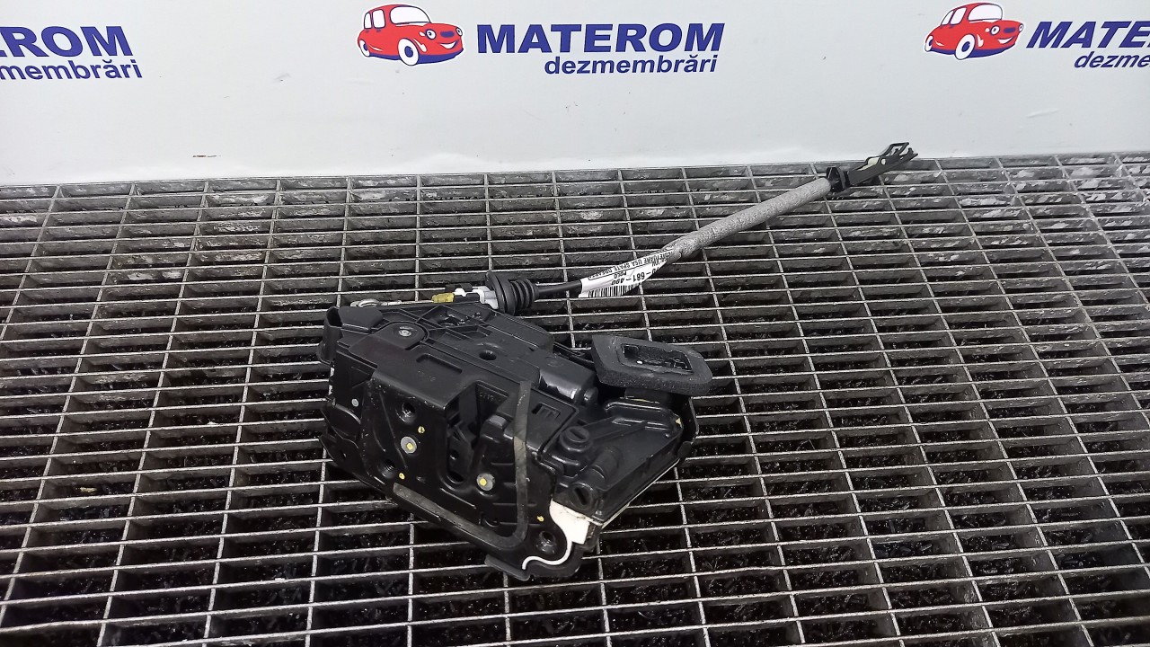 INCUIETOARE USA SPATE DREAPTA VW POLO POLO - - (2009 2014)