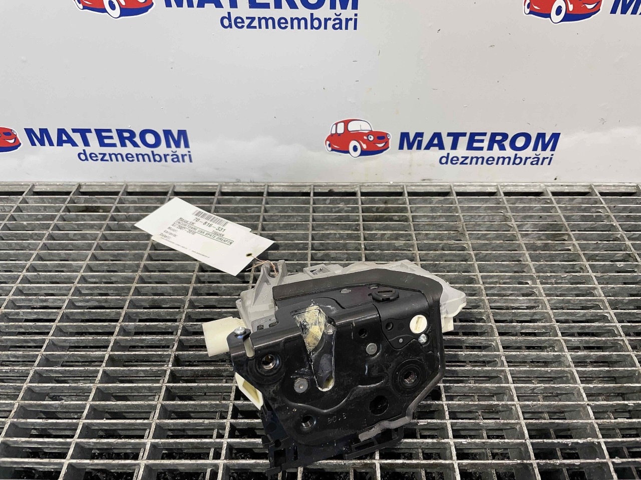 INCUIETOARE USA SPATE DREAPTA VW TIGUAN - - (2007 2010)