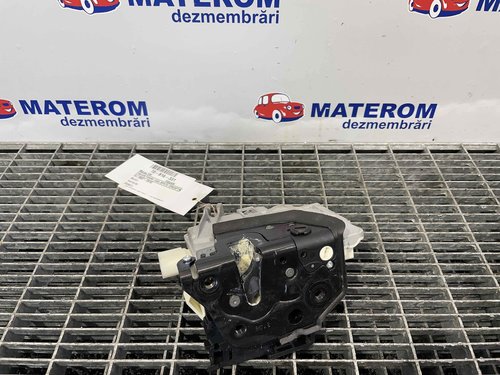 INCUIETOARE USA SPATE DREAPTA VW TIGUAN - - (2007 2010)