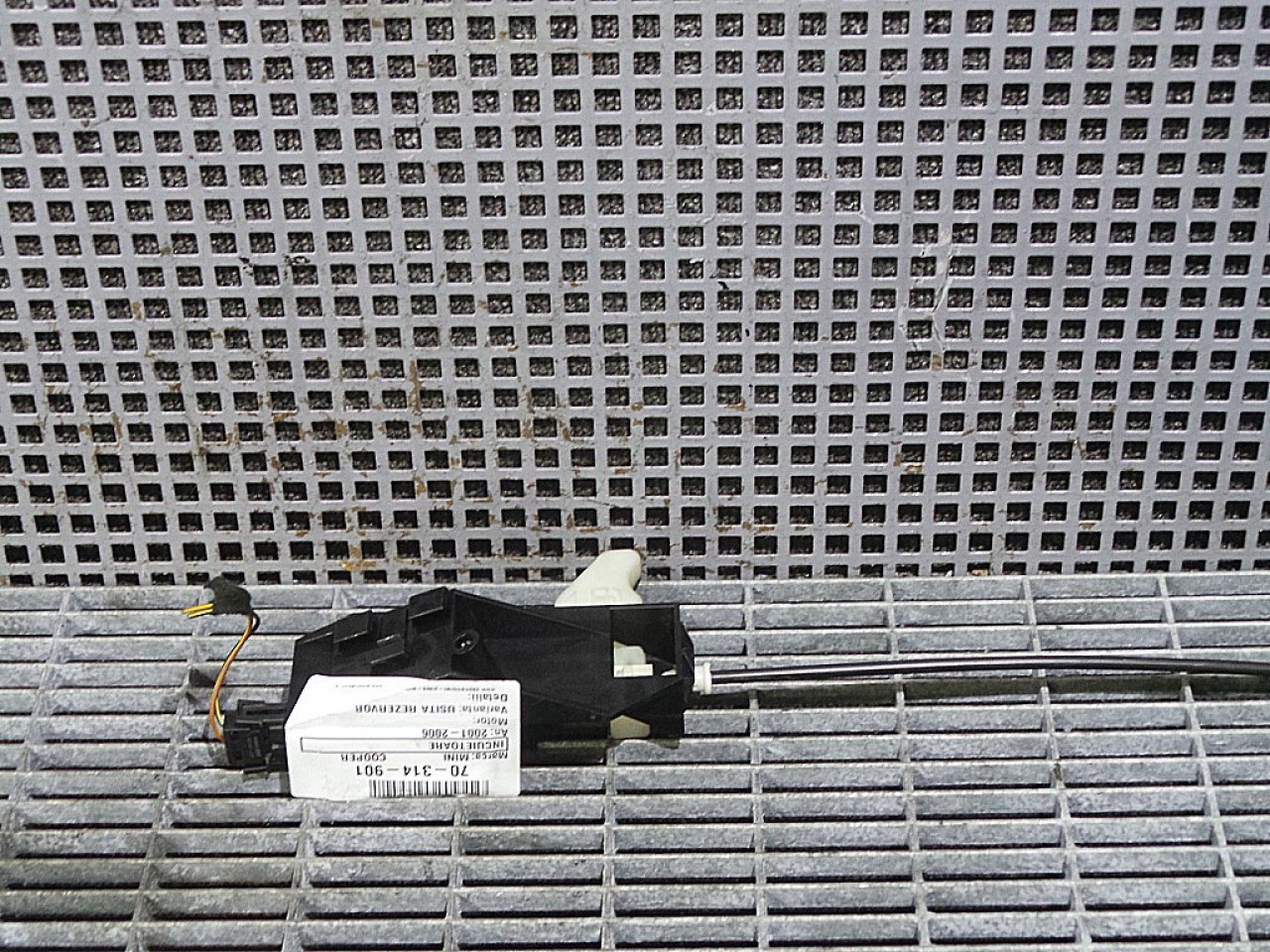 INCUIETOARE USA SPATE MINI COOPER - - (2001 2006)