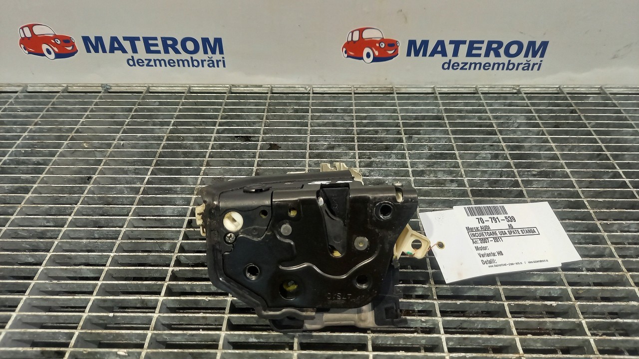 INCUIETOARE USA SPATE STANGA AUDI A5 - - (2007 2011)