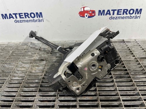 INCUIETOARE USA SPATE STANGA CITROEN DS5 - - (2011 2015)