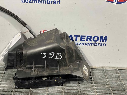 INCUIETOARE USA SPATE STANGA FORD B-MAX B-MAX - - (2012 2017)