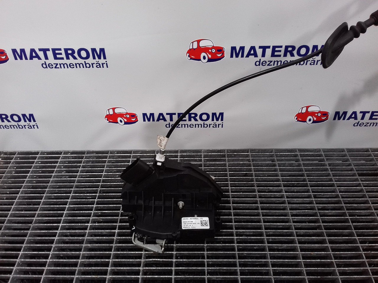 INCUIETOARE USA SPATE STANGA FORD ECOSPORT ECOSPORT - - (2013 2018)