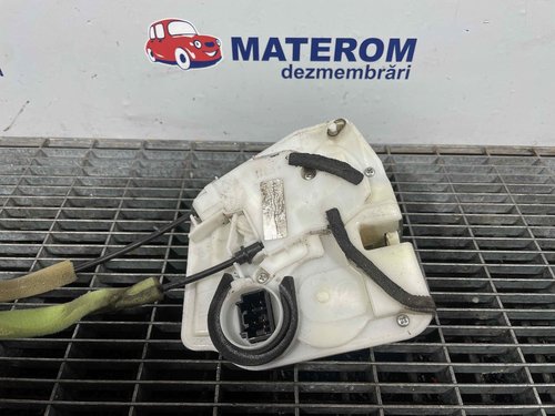 INCUIETOARE USA SPATE STANGA MAZDA 6 - - (2007 2012)