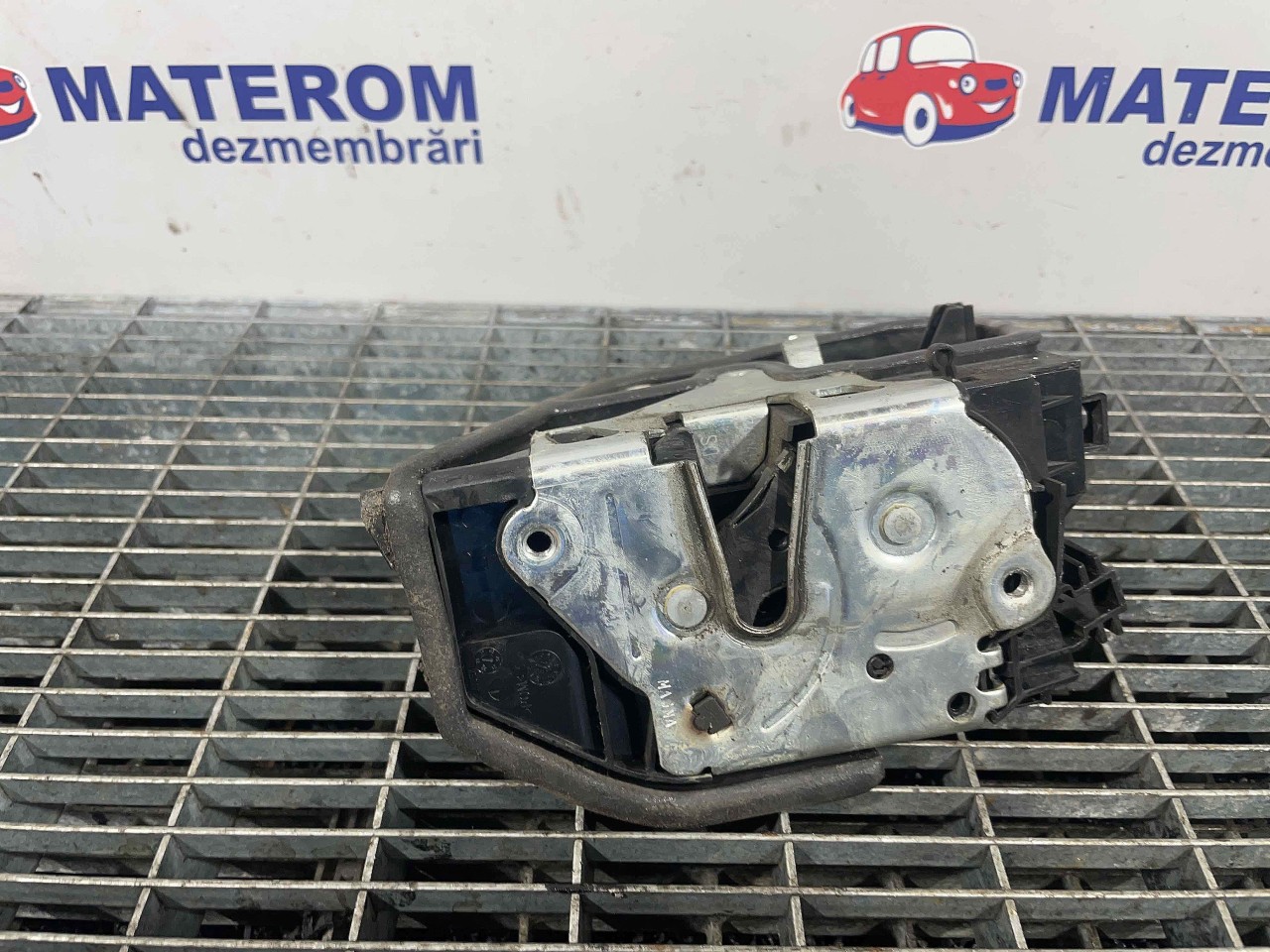 INCUIETOARE USA SPATE STANGA MINI COUNTRYMAN COUNTRYMAN - - (2010 2017)