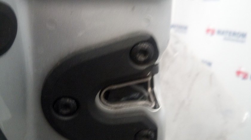 INCUIETOARE USA SPATE STANGA OPEL VECTRA C VECTRA C - (2005 None)