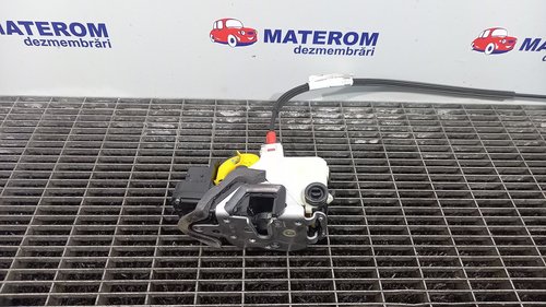 INCUIETOARE USA SPATE STANGA OPEL ZAFIRA C - - (2011 2016)