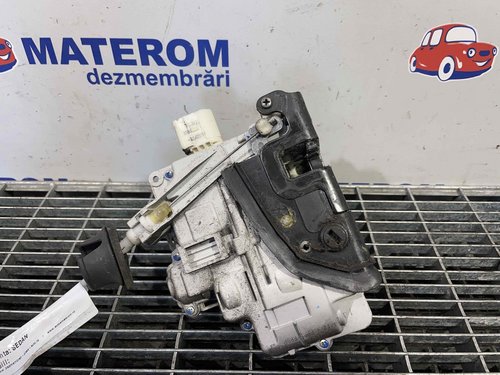 INCUIETOARE USA SPATE STANGA SEAT EXEO - - (2008 2013)